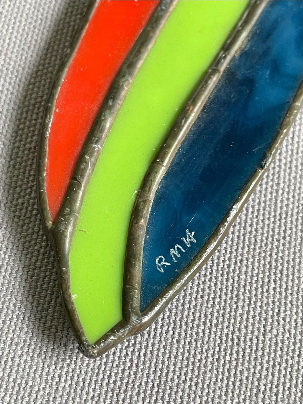 Stained Glass Parrot Sun Catcher - Picture 4 of 4